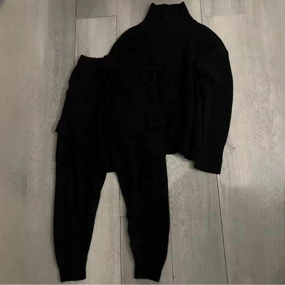NakedCashmere Black Sweater and Pants Set - Picture 1 of 2